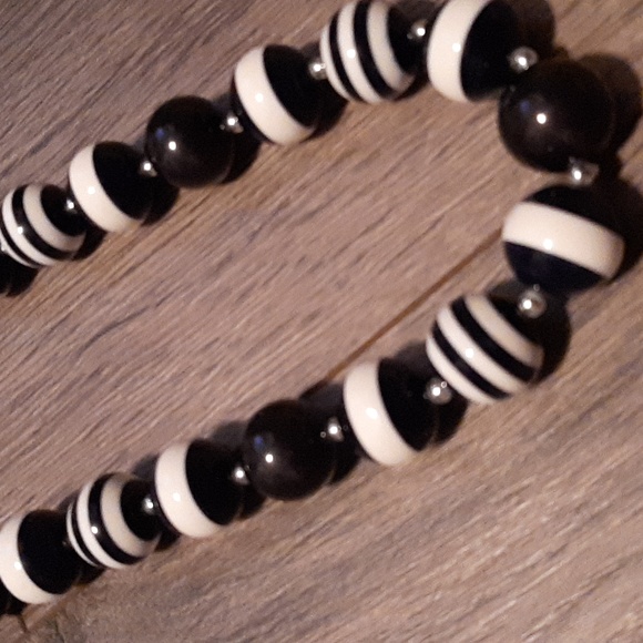 Costume jewelry bundle lot #4 - Picture 10 of 12